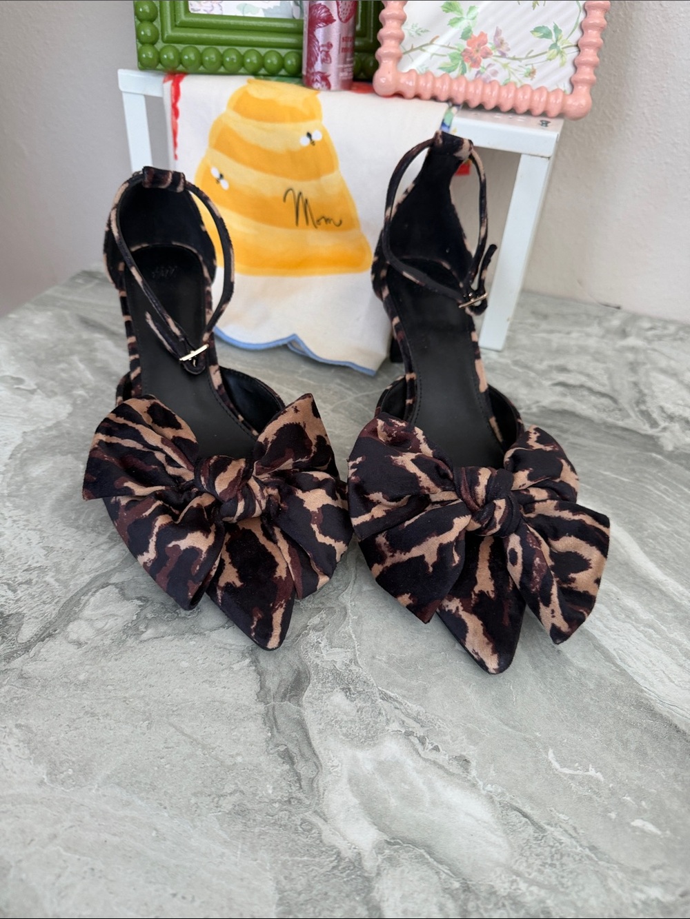 H&M Leopard Print Bow Pointed-Toe Ankle-Strap Flats - Black & Brown